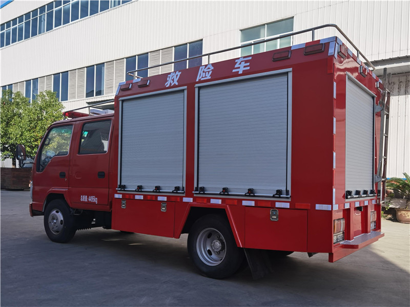 五十鈴救險車