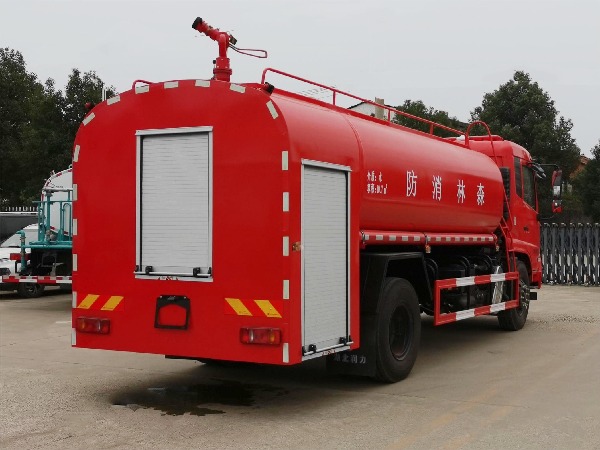東風(fēng)天錦12噸多功能消防灑水車(chē)