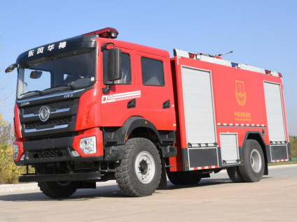 東風9噸水罐消防車