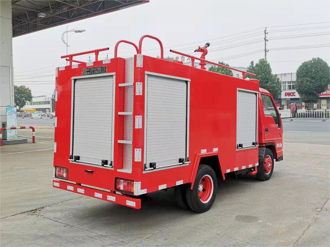 福田藍牌2噸消防灑水車