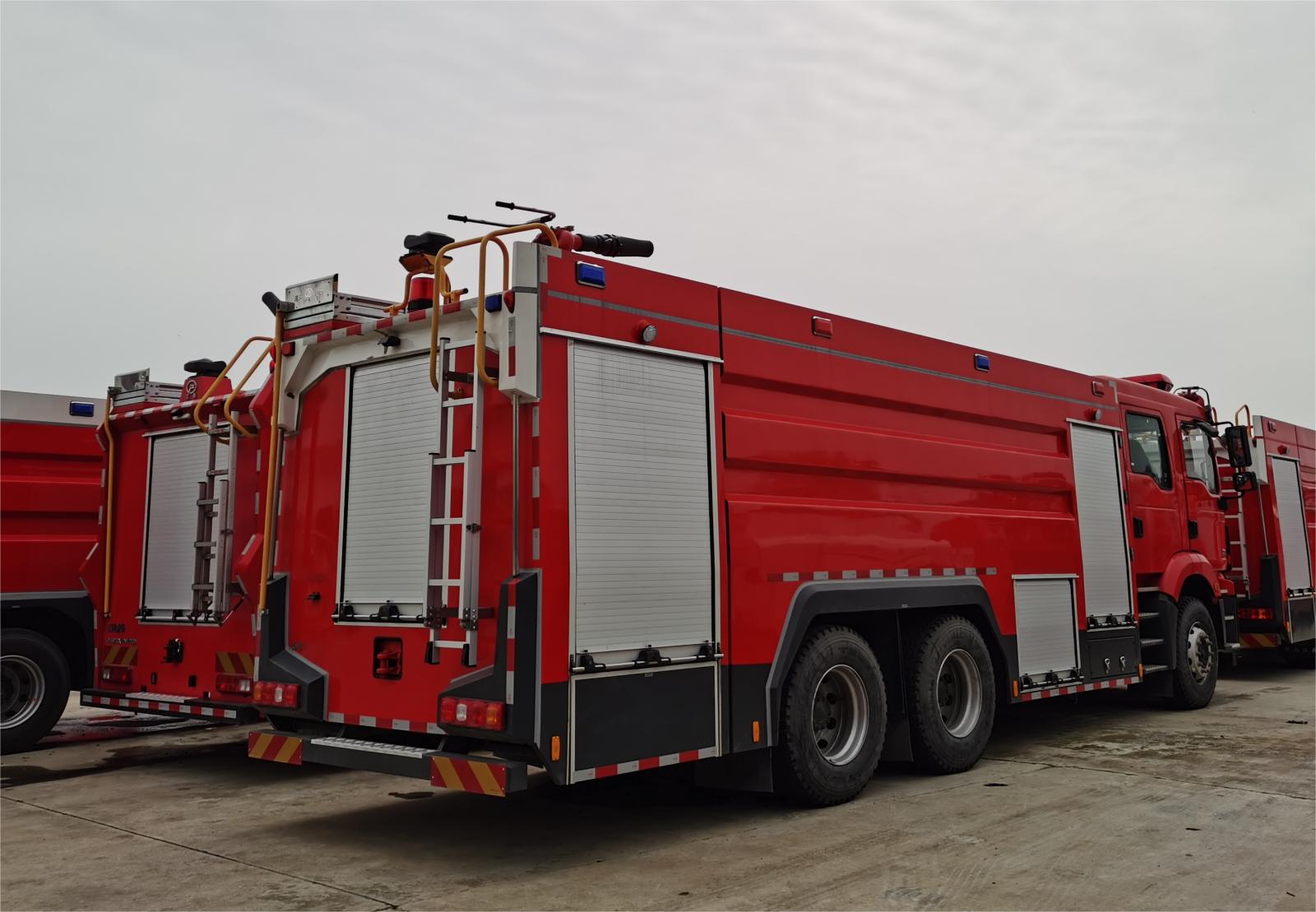 陜汽16噸泡沫消防車