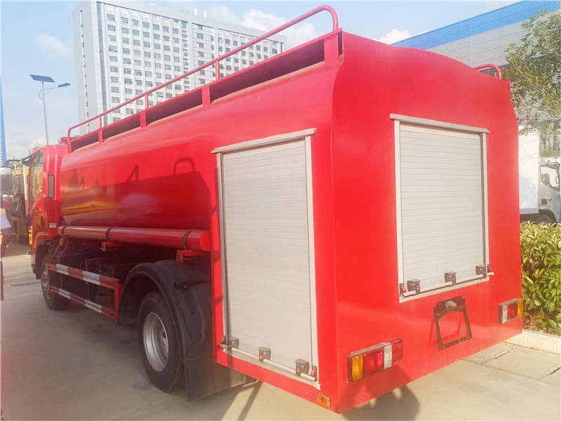 五十鈴6噸消防灑水車