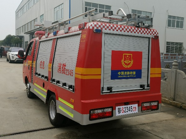 東風(fēng)途逸水霧消防車