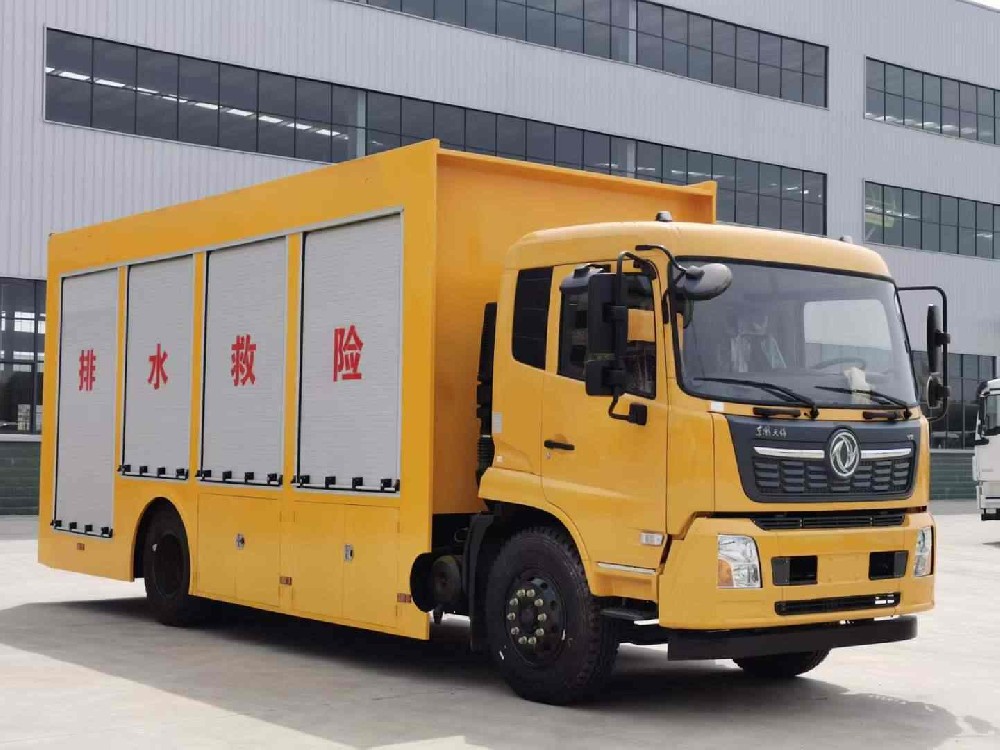東風天錦大流量排水搶險車（3000 立方）