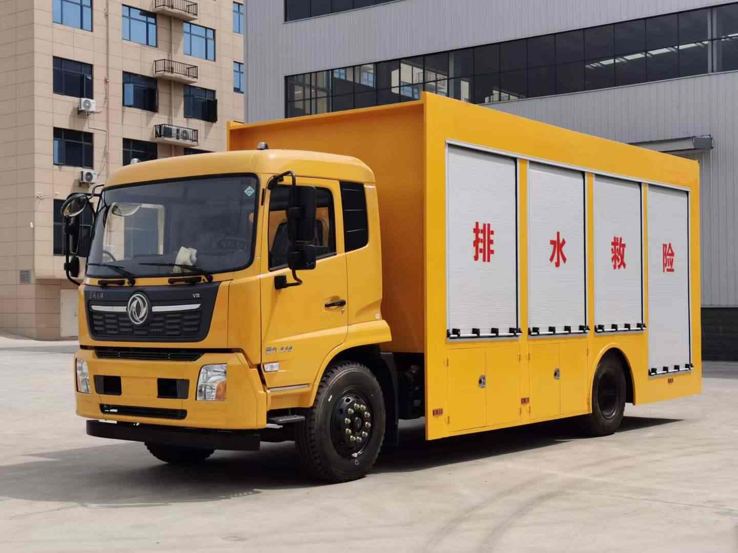 東風(fēng)天錦大流量排水搶險(xiǎn)車（3000 立方）