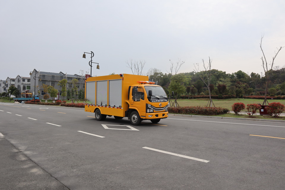 HYS5043XXHE6多利卡救險車