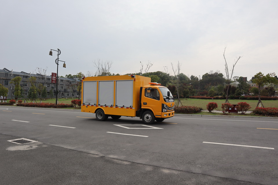 HYS5043XXHE6多利卡救險車