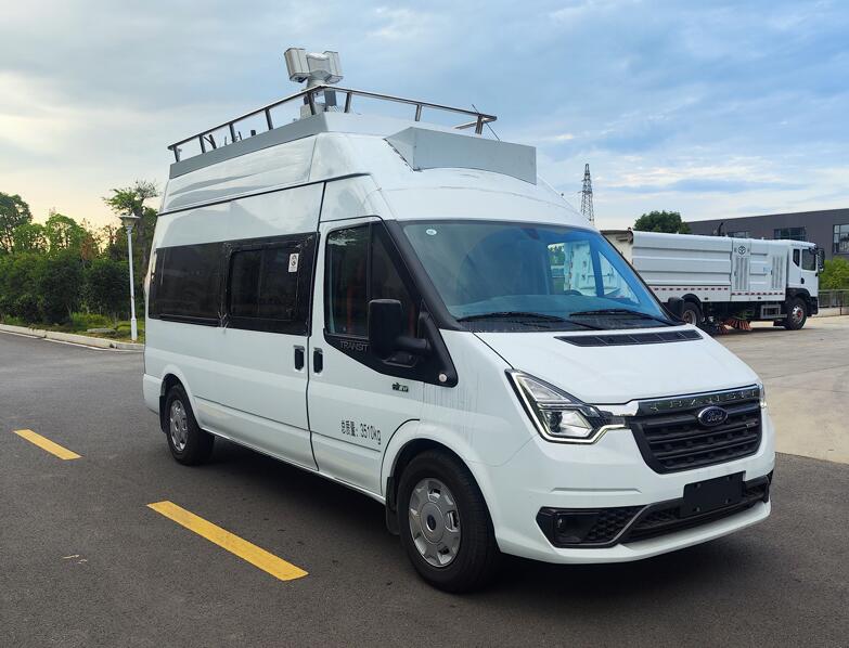 江鈴福特指揮車