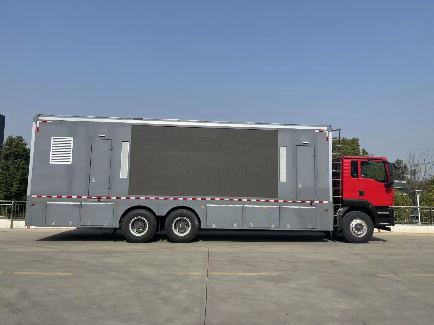 6X4消防宣傳車