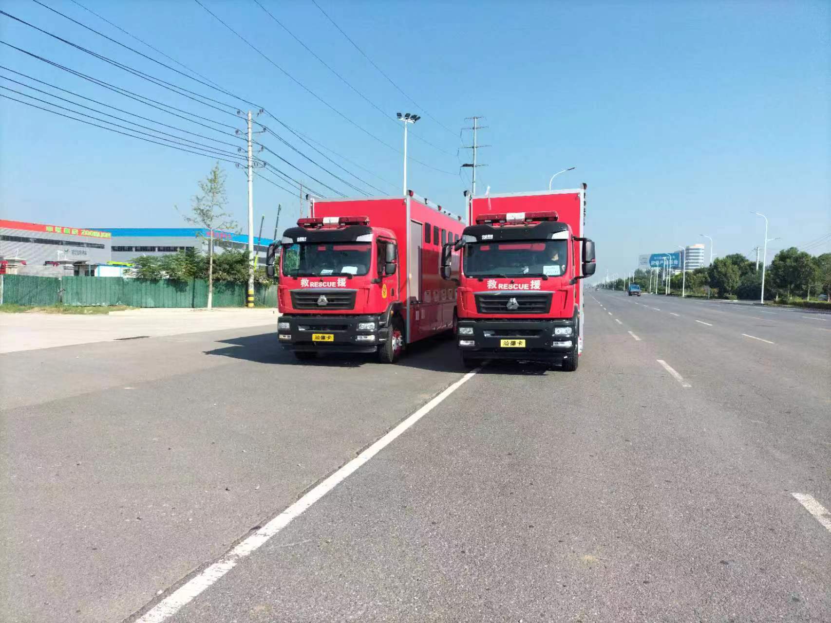 汕德卡-廁所車