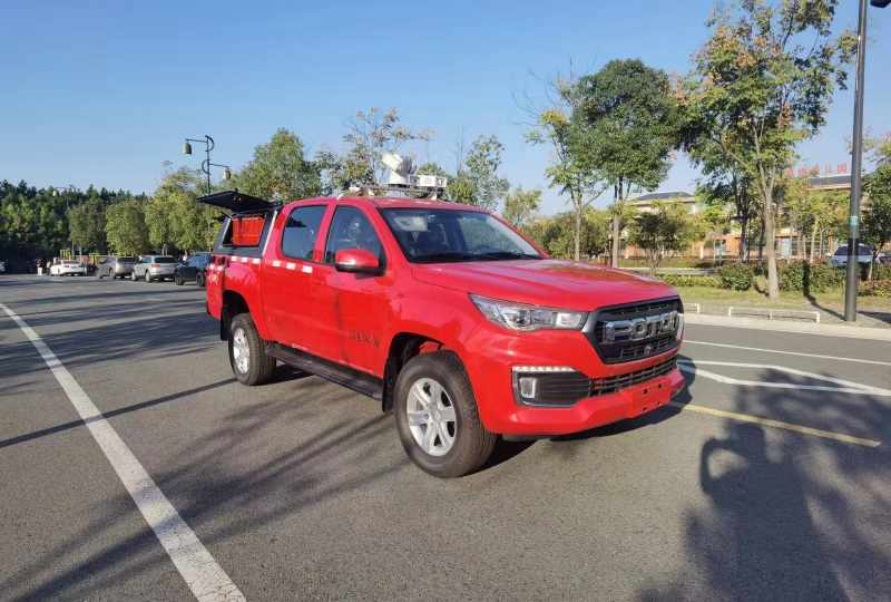 CLW5030XZHADY指揮車