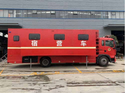 CL5180TSY6BZ宿營車