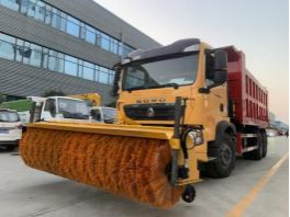 CL5250TCX6HL除雪車