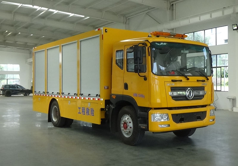 D9器材運(yùn)輸裝備救險(xiǎn)車(chē)