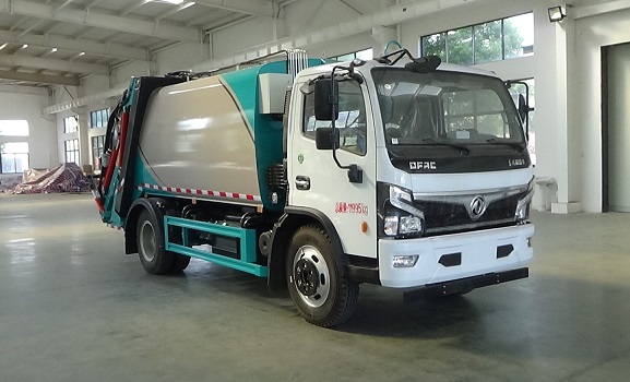 東風10壓縮垃圾車