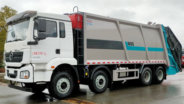 前四后八30立方壓縮垃圾車