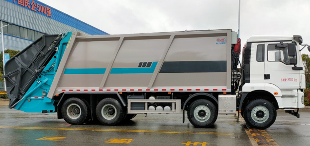 前四后八30立方壓縮垃圾車